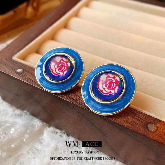 Vintage earrings, women's earrings, designer craftsmanship - Picture 1 of 1